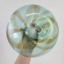 Load image into Gallery viewer, Balloon Swirl Glass Vase