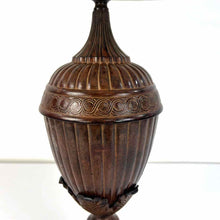 Load image into Gallery viewer, Heavy Brass Lamp