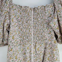 Load image into Gallery viewer, Soft Floral Mini Dress