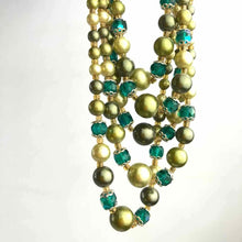 Load image into Gallery viewer, Green Statement Necklace