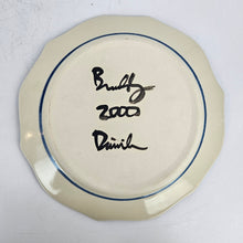 Load image into Gallery viewer, Rabbit &amp; Flowers Pottery Plate