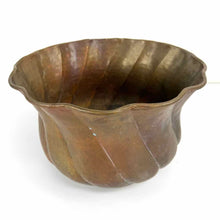 Load image into Gallery viewer, Large Brass Swirl Planter