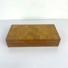 Load image into Gallery viewer, Wooden Chess Board Box