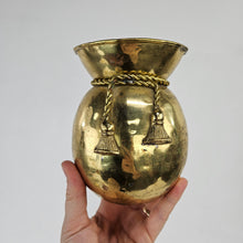 Load image into Gallery viewer, Hammered Brass Tassel Vase