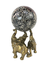 Load image into Gallery viewer, Brass Elephants Stand