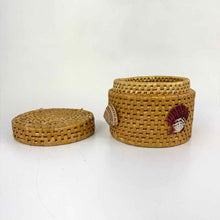 Load image into Gallery viewer, Rattan Lidded Shell Basket