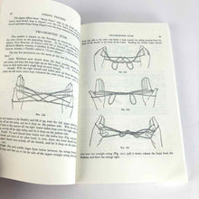 Load image into Gallery viewer, String Figures Cats Cradle Book