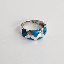 Load image into Gallery viewer, Turquoise Inlay Sterling Ring