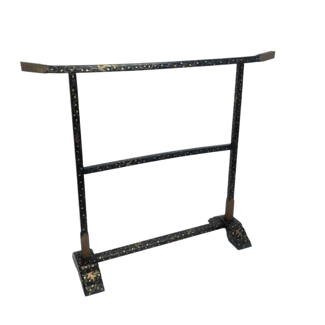 Japanese Lacquer Towel Rack