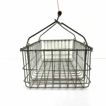 Load image into Gallery viewer, Vintage Metal Basket