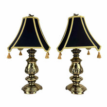 Load image into Gallery viewer, Heavy Brass Lamps