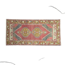 Load image into Gallery viewer, Hand Knotted Rug