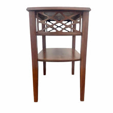 Load image into Gallery viewer, Walnut End Table