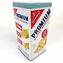 Load image into Gallery viewer, Vintage Nabisco Saltine Tin
