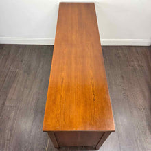 Load image into Gallery viewer, Vintage Ballman-Cummings Dresser