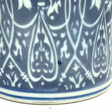 Load image into Gallery viewer, Blue &amp; White Pottery Lamps