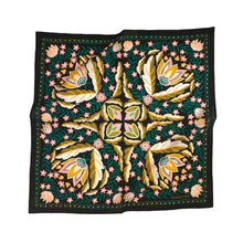Load image into Gallery viewer, Betty Floral Bandana