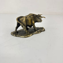 Load image into Gallery viewer, Miniature Longhorn