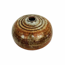 Load image into Gallery viewer, Pottery Bud Vase
