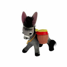 Load image into Gallery viewer, Burro S &amp; P Shaker