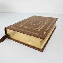 Load image into Gallery viewer, F Scott Fitzgerald Book