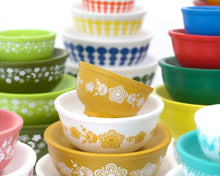 Load image into Gallery viewer, Pyrex-Inspired Mini Stacking Bowls