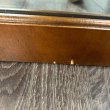 Load image into Gallery viewer, Traditional Wooden Dresser