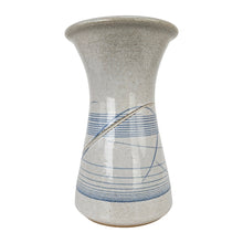 Load image into Gallery viewer, Studio Pottery Vase