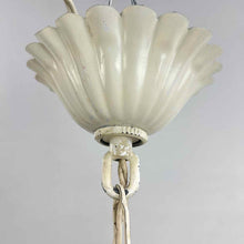 Load image into Gallery viewer, Metal Daisy Chandelier