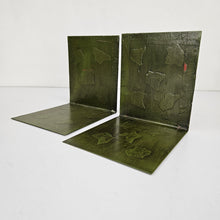 Load image into Gallery viewer, Blue &amp; Green Floral Bookends