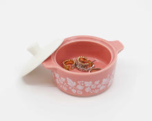 Load image into Gallery viewer, Gooseberry Ceramic Trinket Box