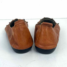 Load image into Gallery viewer, Leather Knot Flats