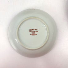 Load image into Gallery viewer, Mid-Century Porcelain Bowls