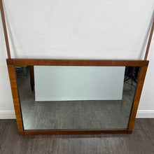 Load image into Gallery viewer, Traditional Wooden Dresser