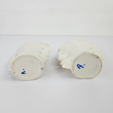 Load image into Gallery viewer, Victorian Vase Pair