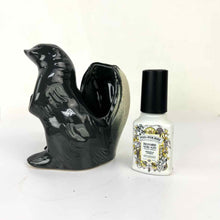 Load image into Gallery viewer, Vintage Pottery Skunk Planter