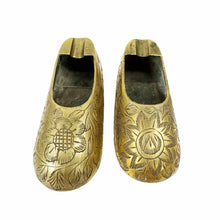 Load image into Gallery viewer, Brass Shoes Ashtrays