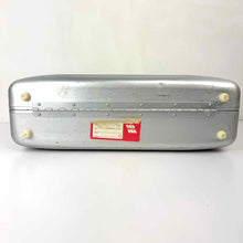 Load image into Gallery viewer, Alluminum Gulf Suitcase