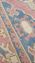 Load image into Gallery viewer, Pink &amp; Blue Vintage Rug