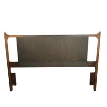 Load image into Gallery viewer, Modern Walnut Brasilia Headboard