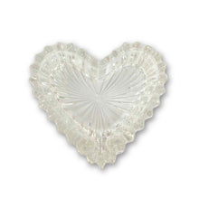 Load image into Gallery viewer, Glass Heart Ashtray
