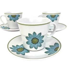 Porcelain Daisy Mugs