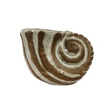 Load image into Gallery viewer, Nautilus Shell Pottery Planter