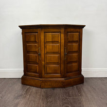 Load image into Gallery viewer, Small Wooden Console