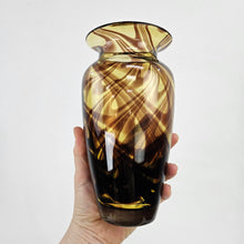 Load image into Gallery viewer, Brown Swirl Glass Vase