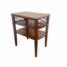 Load image into Gallery viewer, Walnut End Table
