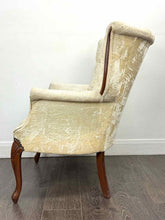 Load image into Gallery viewer, Ivory Velvet Chair