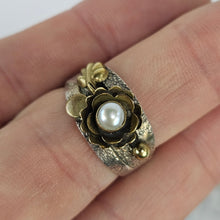 Load image into Gallery viewer, Brass &amp; Sterling Flower Ring