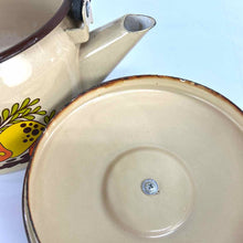 Load image into Gallery viewer, Merry Mushroom Tea Pot