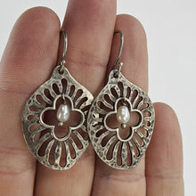 Load image into Gallery viewer, Hammered Sterling &amp; Pearl Earrings